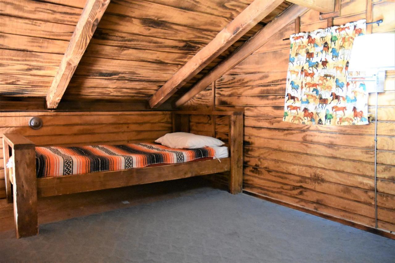 Grand Canyon Western Ranch Farm stay